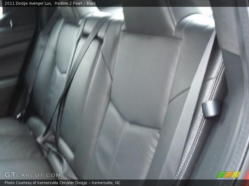 Redline 2 Pearl / Black 2011 Dodge Avenger Lux