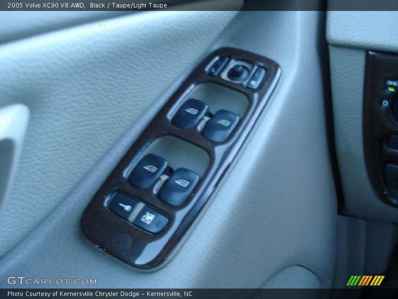 Black / Taupe/Light Taupe 2005 Volvo XC90 V8 AWD
