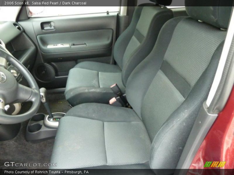  2006 xB  Dark Charcoal Interior