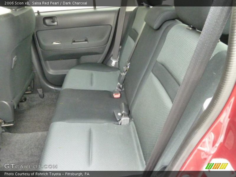  2006 xB  Dark Charcoal Interior