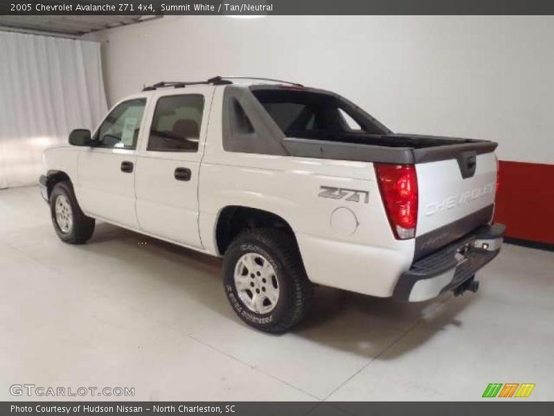 Summit White / Tan/Neutral 2005 Chevrolet Avalanche Z71 4x4