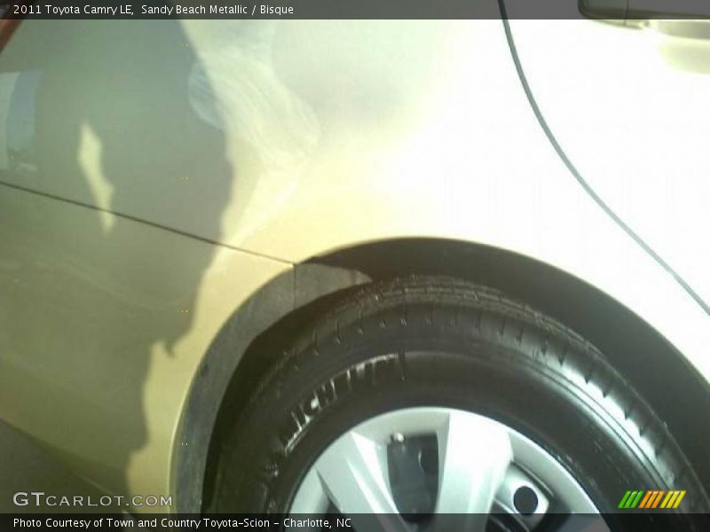 Sandy Beach Metallic / Bisque 2011 Toyota Camry LE