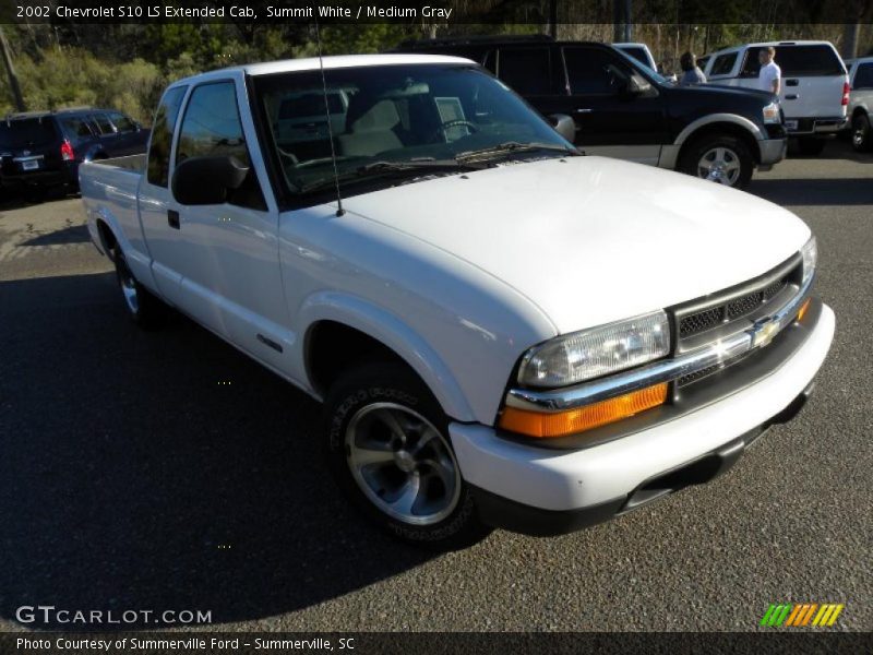 Summit White / Medium Gray 2002 Chevrolet S10 LS Extended Cab