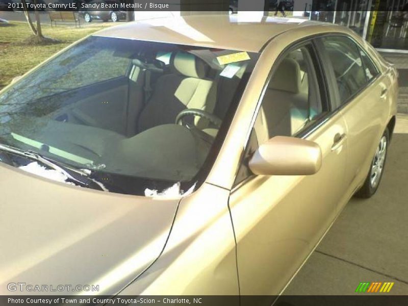 Sandy Beach Metallic / Bisque 2011 Toyota Camry LE