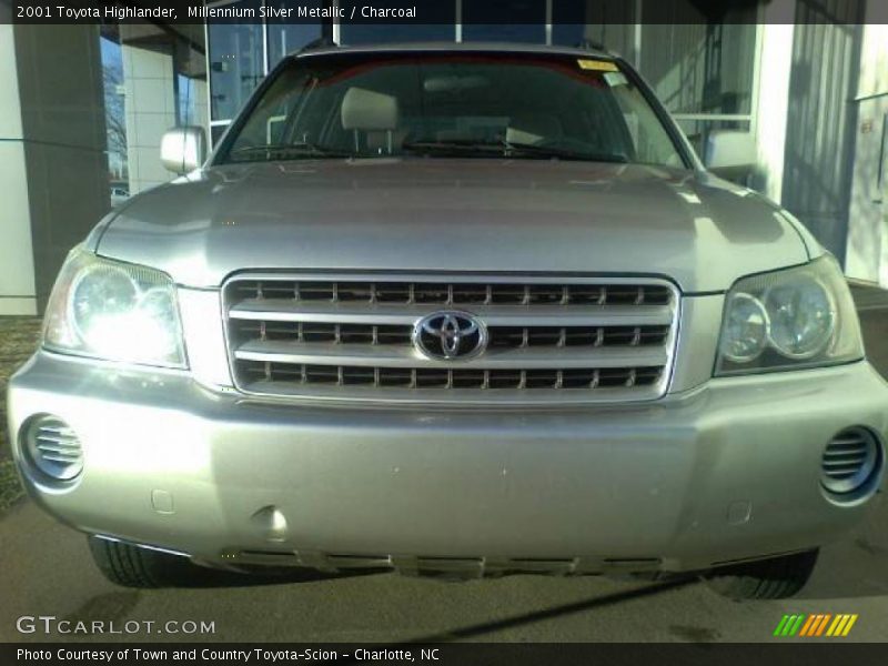Millennium Silver Metallic / Charcoal 2001 Toyota Highlander