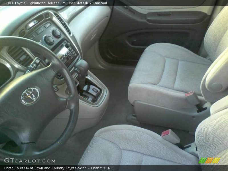 Millennium Silver Metallic / Charcoal 2001 Toyota Highlander