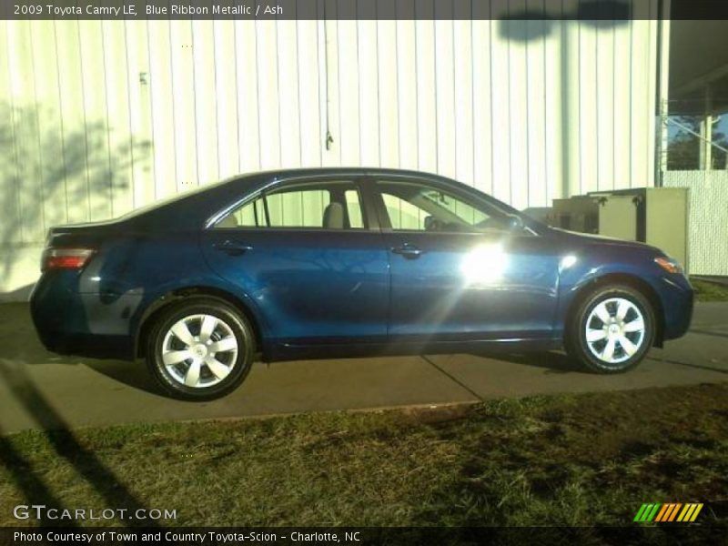 Blue Ribbon Metallic / Ash 2009 Toyota Camry LE