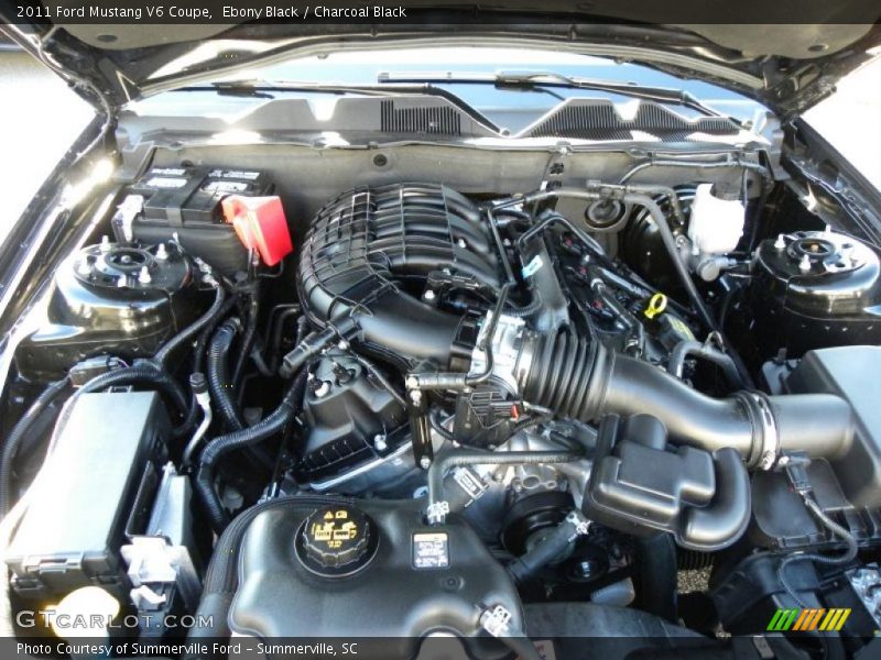 Ebony Black / Charcoal Black 2011 Ford Mustang V6 Coupe