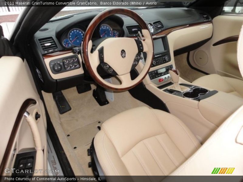 Avorio Interior - 2011 GranTurismo Convertible GranCabrio 