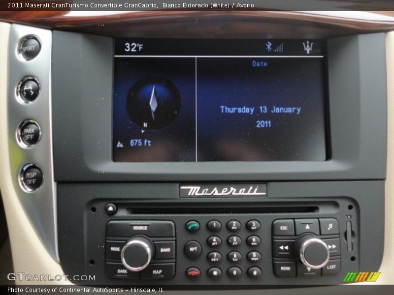 Controls of 2011 GranTurismo Convertible GranCabrio