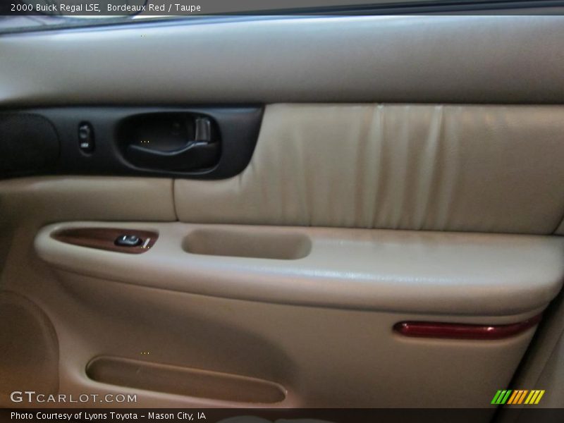Bordeaux Red / Taupe 2000 Buick Regal LSE
