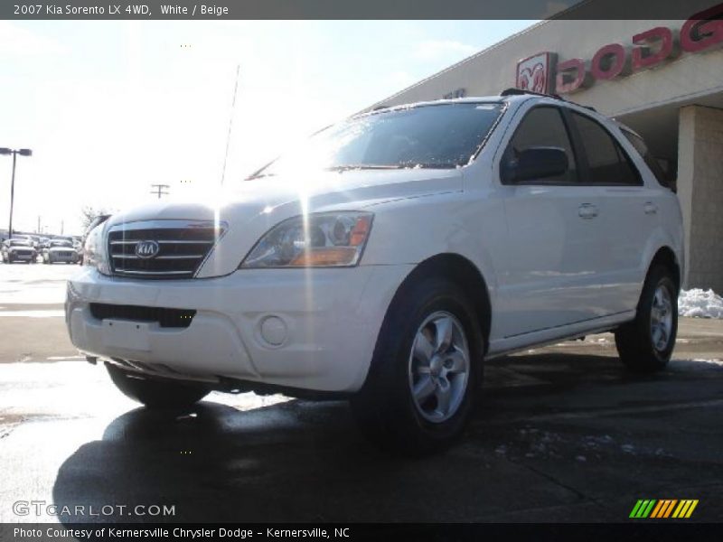 White / Beige 2007 Kia Sorento LX 4WD