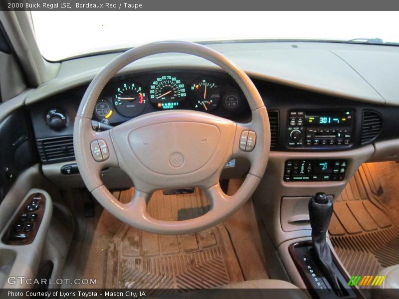 Dashboard of 2000 Regal LSE