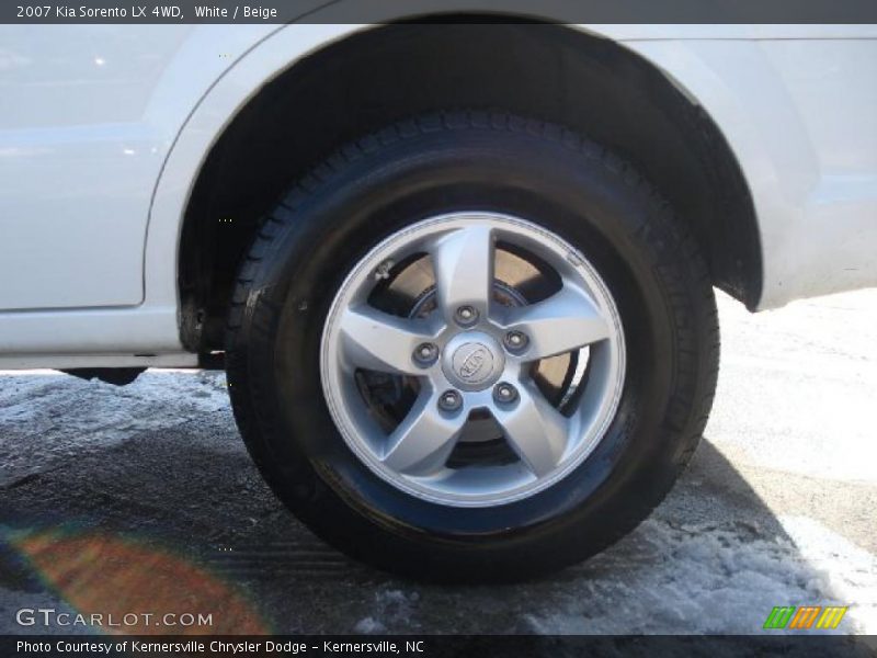White / Beige 2007 Kia Sorento LX 4WD