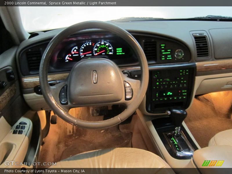 Dashboard of 2000 Continental 