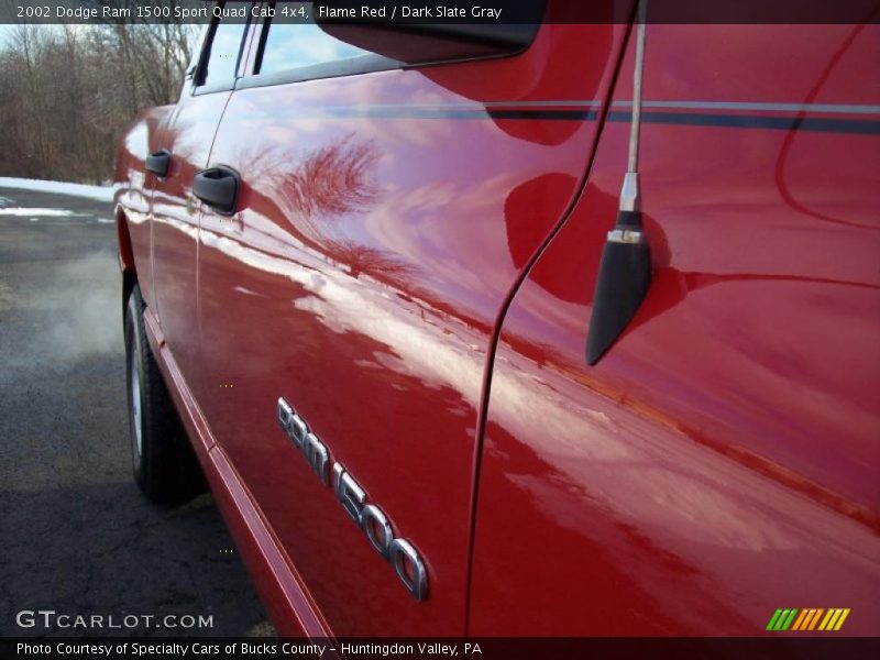 Flame Red / Dark Slate Gray 2002 Dodge Ram 1500 Sport Quad Cab 4x4