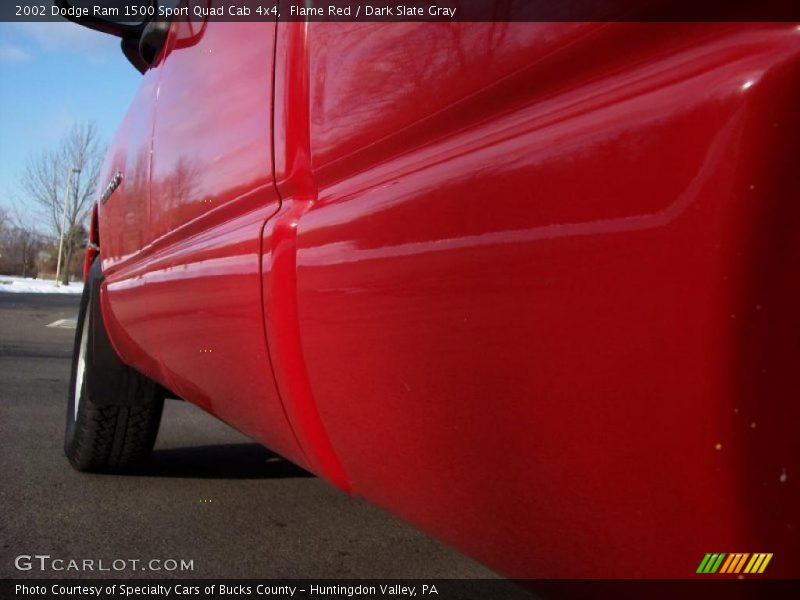 Flame Red / Dark Slate Gray 2002 Dodge Ram 1500 Sport Quad Cab 4x4