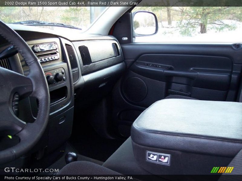 Flame Red / Dark Slate Gray 2002 Dodge Ram 1500 Sport Quad Cab 4x4