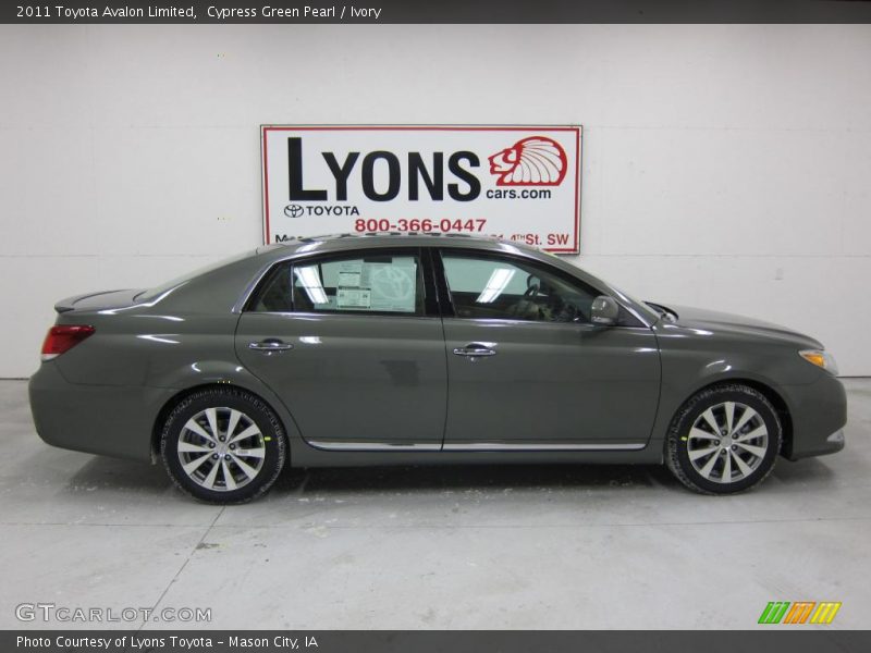 Cypress Green Pearl / Ivory 2011 Toyota Avalon Limited