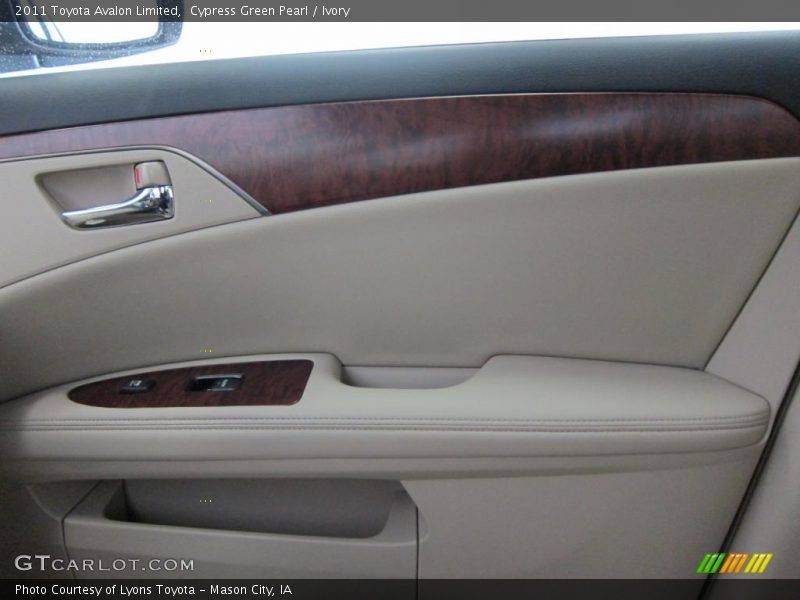 Cypress Green Pearl / Ivory 2011 Toyota Avalon Limited