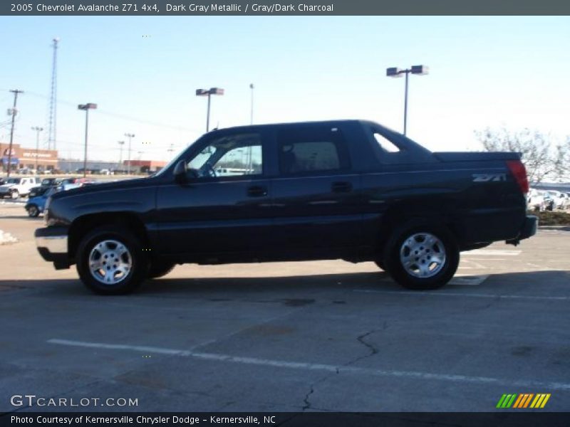 Dark Gray Metallic / Gray/Dark Charcoal 2005 Chevrolet Avalanche Z71 4x4