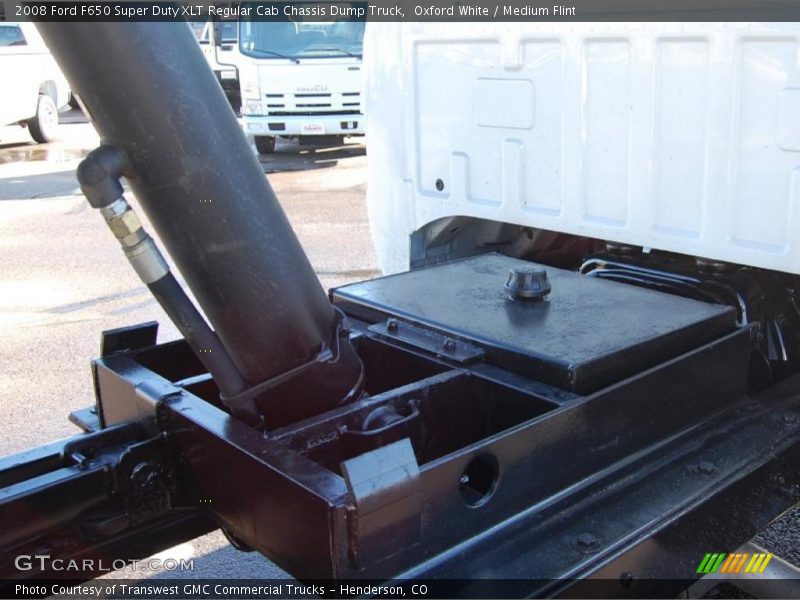 Oxford White / Medium Flint 2008 Ford F650 Super Duty XLT Regular Cab Chassis Dump Truck