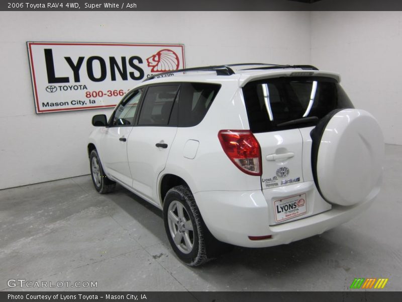 Super White / Ash 2006 Toyota RAV4 4WD