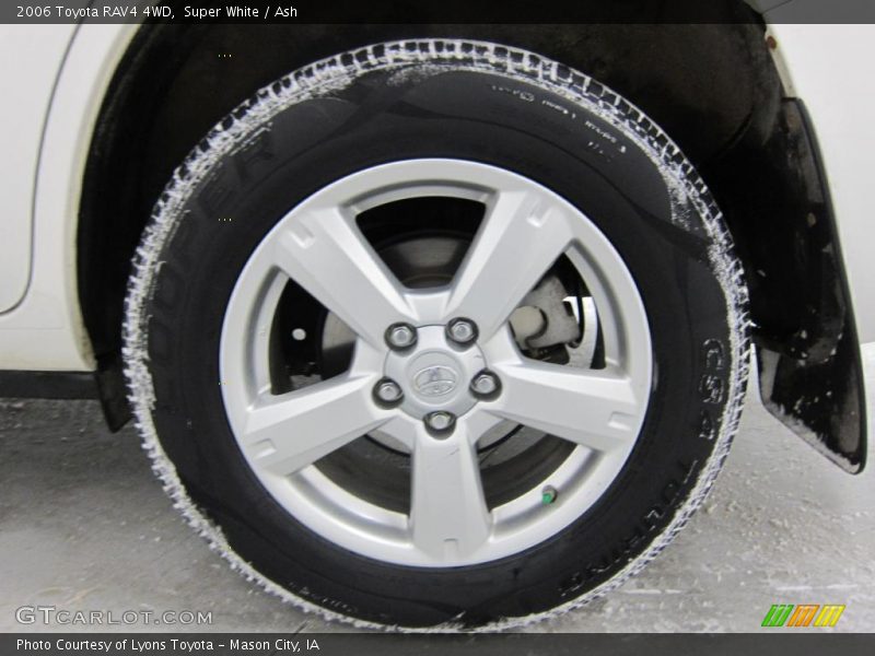 Super White / Ash 2006 Toyota RAV4 4WD