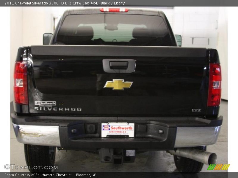 Black / Ebony 2011 Chevrolet Silverado 3500HD LTZ Crew Cab 4x4