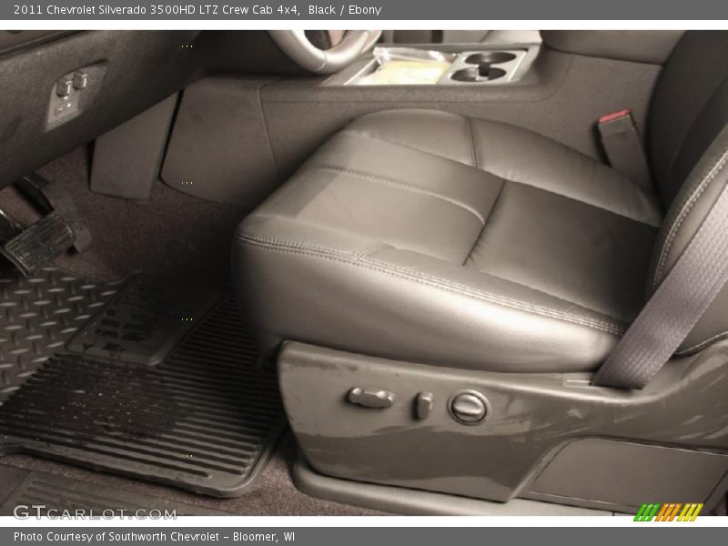 Black / Ebony 2011 Chevrolet Silverado 3500HD LTZ Crew Cab 4x4
