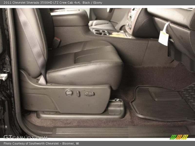 Black / Ebony 2011 Chevrolet Silverado 3500HD LTZ Crew Cab 4x4
