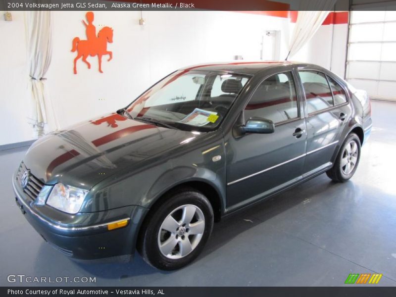 Alaska Green Metallic / Black 2004 Volkswagen Jetta GLS Sedan