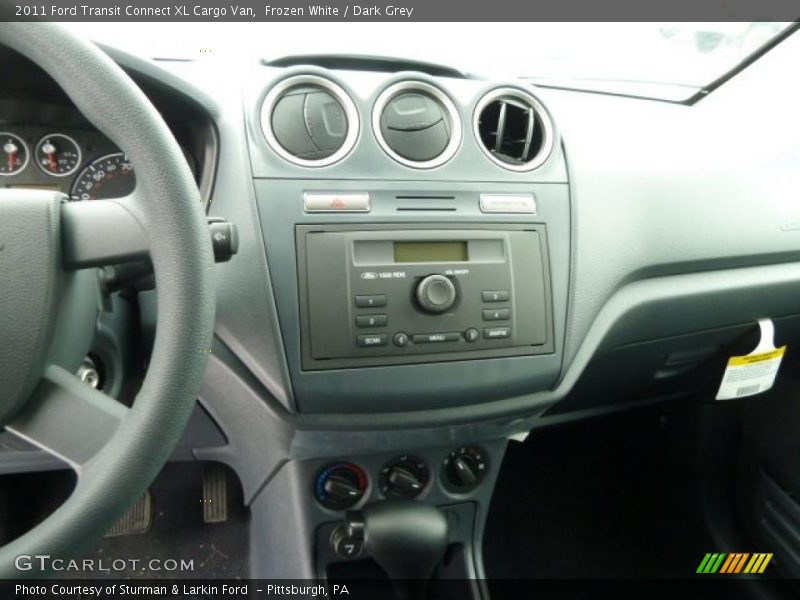 Controls of 2011 Transit Connect XL Cargo Van