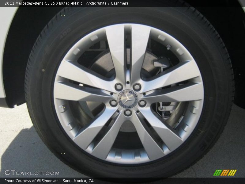 Arctic White / Cashmere 2011 Mercedes-Benz GL 350 Blutec 4Matic