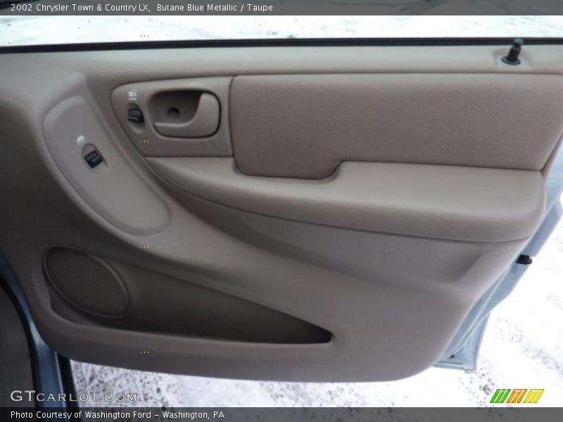 Butane Blue Metallic / Taupe 2002 Chrysler Town & Country LX