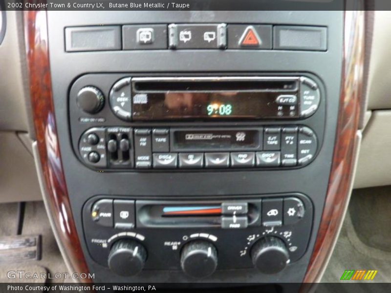 Butane Blue Metallic / Taupe 2002 Chrysler Town & Country LX