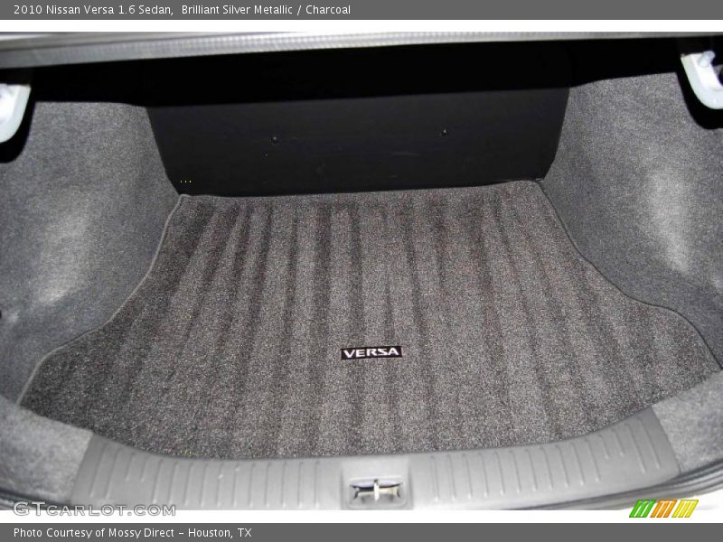 Brilliant Silver Metallic / Charcoal 2010 Nissan Versa 1.6 Sedan
