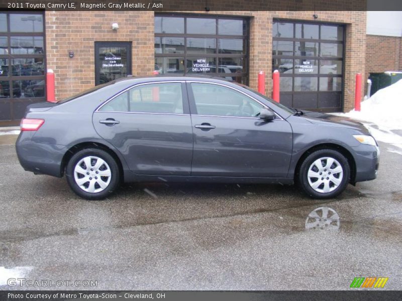 Magnetic Gray Metallic / Ash 2011 Toyota Camry LE