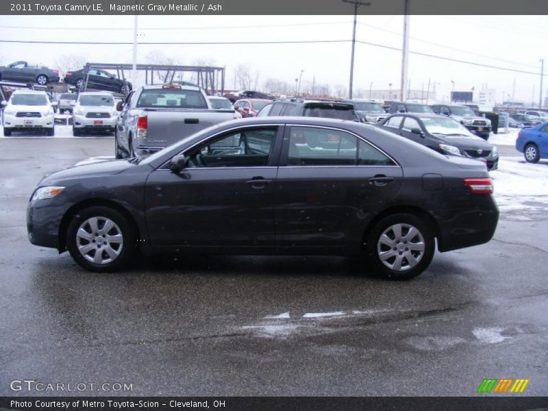 Magnetic Gray Metallic / Ash 2011 Toyota Camry LE