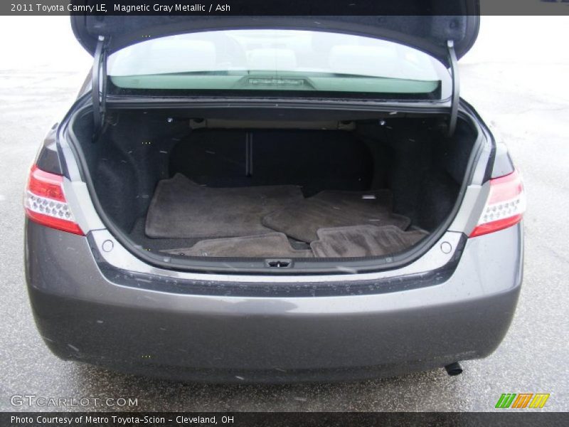 Magnetic Gray Metallic / Ash 2011 Toyota Camry LE