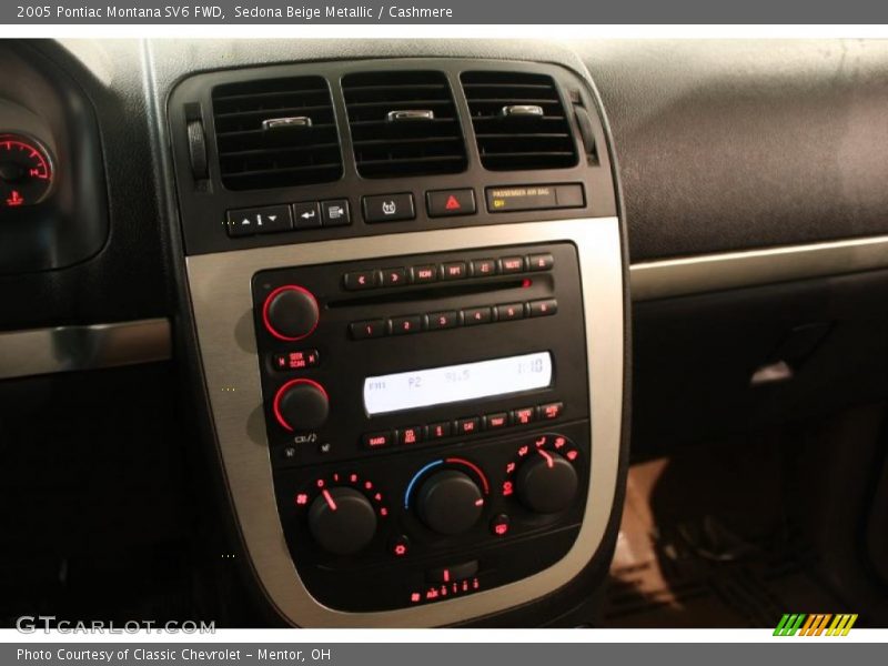 Sedona Beige Metallic / Cashmere 2005 Pontiac Montana SV6 FWD