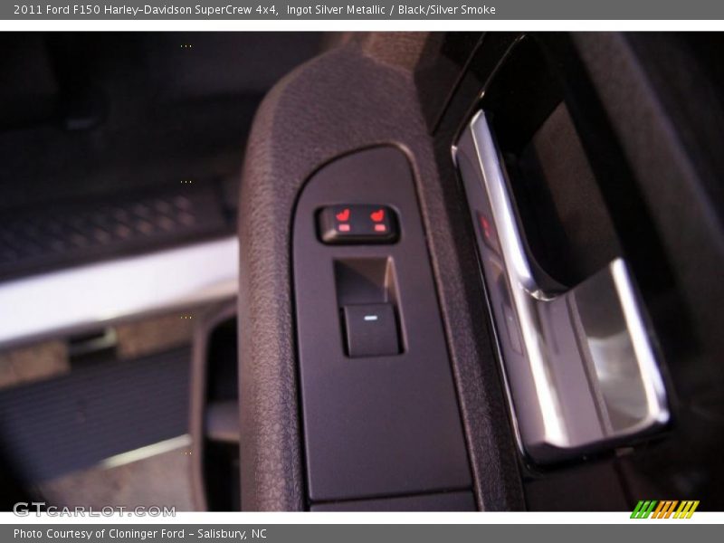 Controls of 2011 F150 Harley-Davidson SuperCrew 4x4