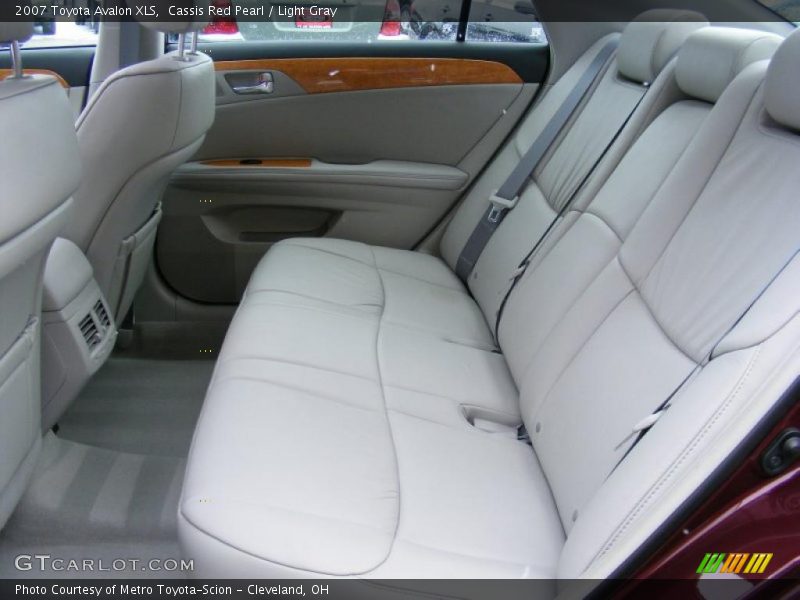 Cassis Red Pearl / Light Gray 2007 Toyota Avalon XLS