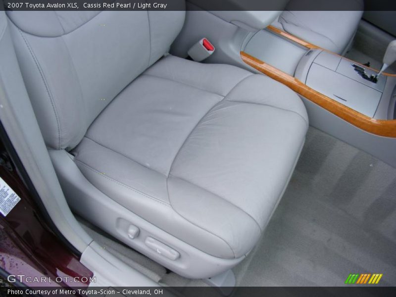 Cassis Red Pearl / Light Gray 2007 Toyota Avalon XLS