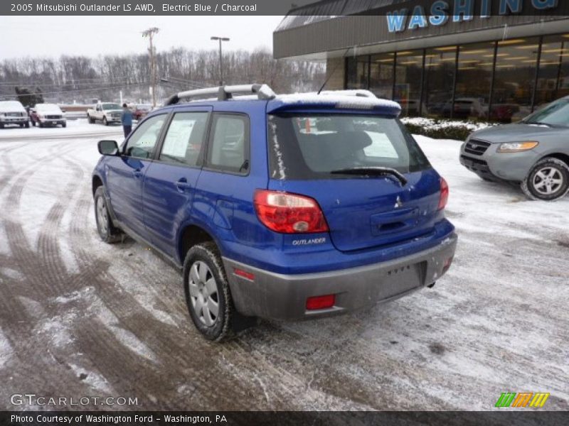 Electric Blue / Charcoal 2005 Mitsubishi Outlander LS AWD