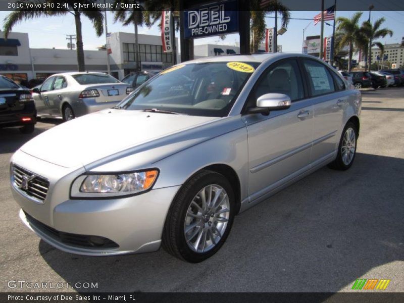 Silver Metallic / Quartz 2010 Volvo S40 2.4i