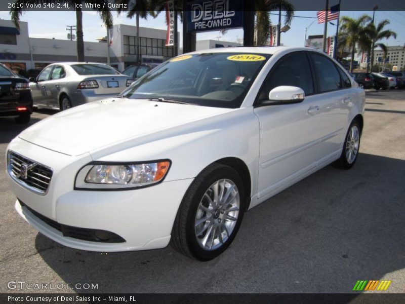 Ice White / Quartz 2010 Volvo S40 2.4i