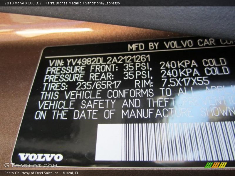 Terra Bronze Metallic / Sandstone/Espresso 2010 Volvo XC60 3.2