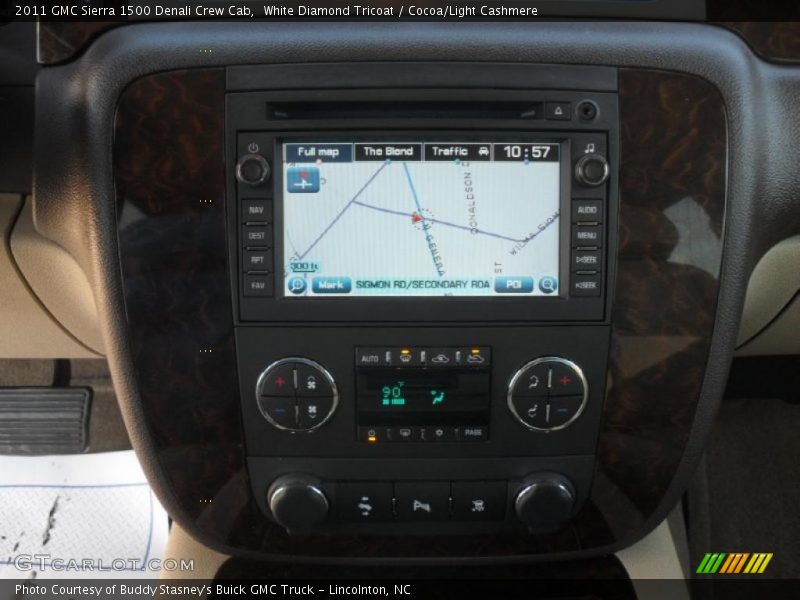 White Diamond Tricoat / Cocoa/Light Cashmere 2011 GMC Sierra 1500 Denali Crew Cab