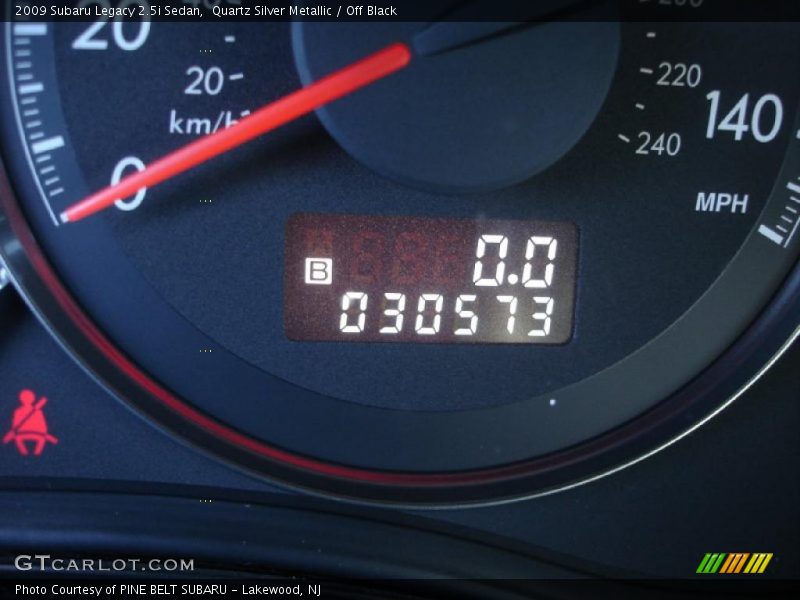Quartz Silver Metallic / Off Black 2009 Subaru Legacy 2.5i Sedan
